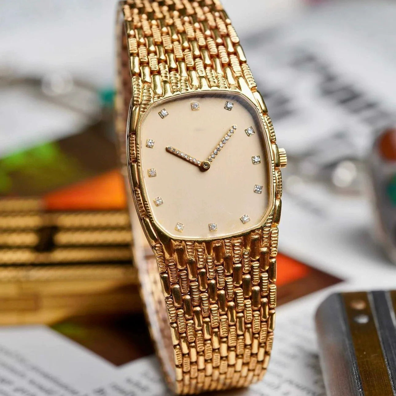 Vintage Ladies Watch Gold Silver Gold Face